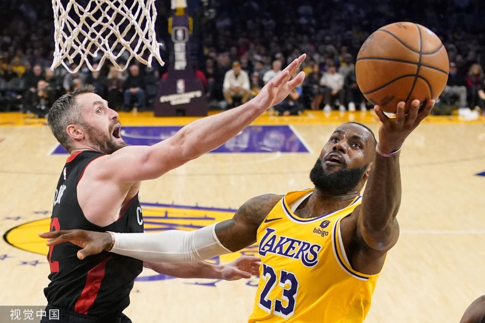 将为季后赛 将为季后赛