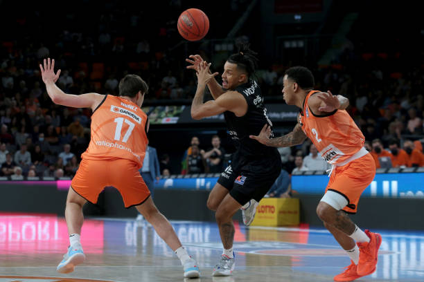 显然在吸取 显然在吸取